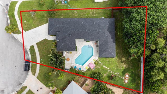 5 of 61 - 855 Carlee Circle, Boynton Beach, FL