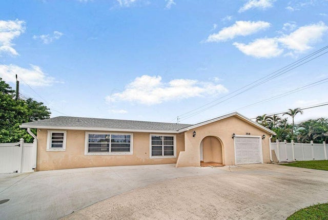 1 of 33 - 3518 10th Avenue N, Palm Springs, FL