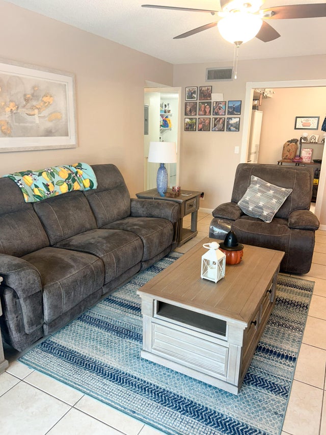 4 of 35 - 824 Sky Pine Way #c1, Greenacres, FL