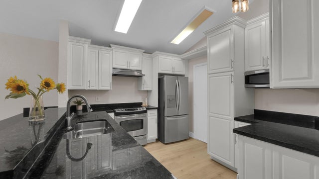 5 of 26 - 230 Sw 159th Way, Sunrise, FL