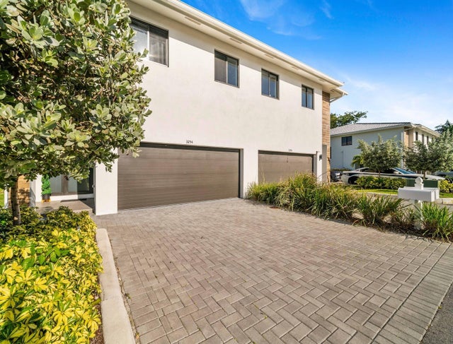 2 of 26 - 3254 Sw 44 Street, Fort Lauderdale, FL