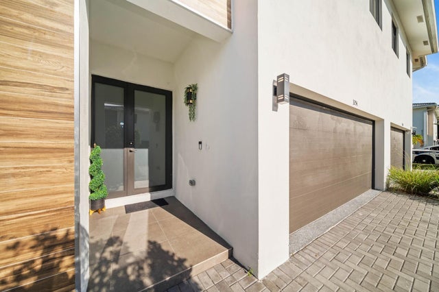 3 of 26 - 3254 Sw 44 Street, Fort Lauderdale, FL