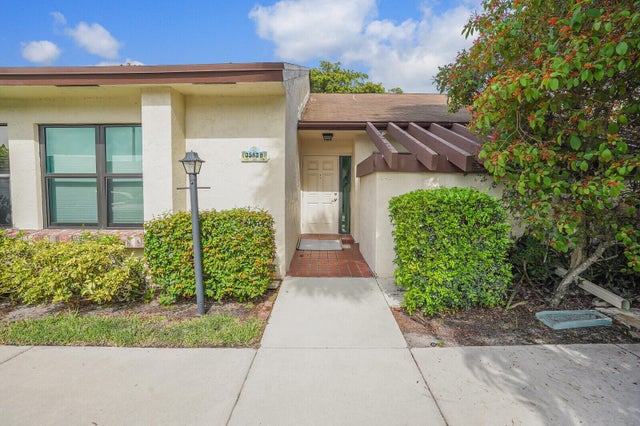 1 of 39 - 3583 Willa Way #b, Lake Worth, FL