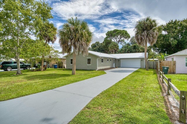 4 of 38 - 1007 Gatewood Avenue, Fort Pierce, FL
