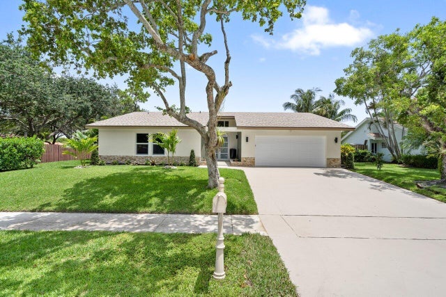 1 of 39 - 2399 Nw 30th Street, Boca Raton, FL