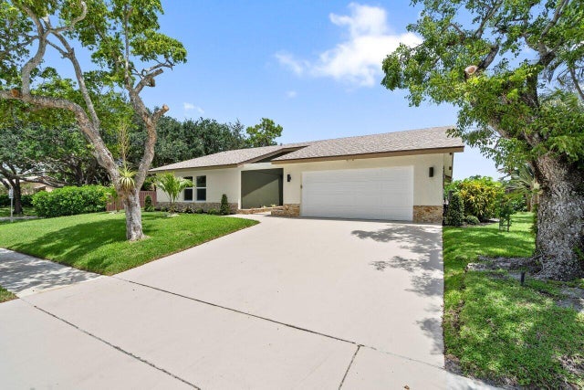 3 of 39 - 2399 Nw 30th Street, Boca Raton, FL