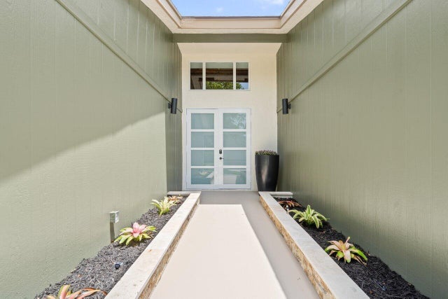 4 of 39 - 2399 Nw 30th Street, Boca Raton, FL
