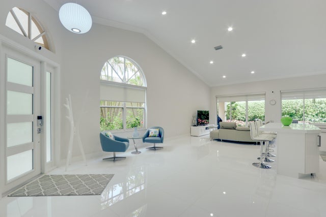 2 of 67 - 4729 Carlton Golf Drive, Lake Worth, FL