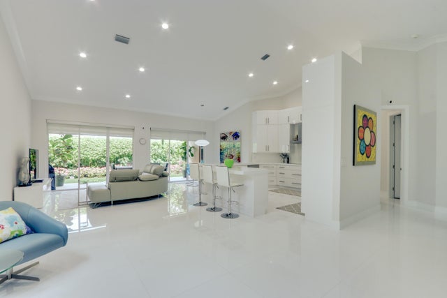 3 of 67 - 4729 Carlton Golf Drive, Lake Worth, FL