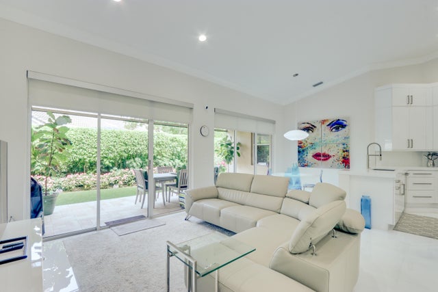 4 of 67 - 4729 Carlton Golf Drive, Lake Worth, FL
