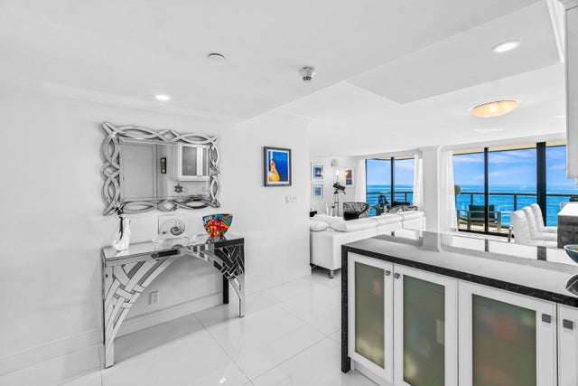 2 of 51 - 250 S Ocean Boulevard #11d, Boca Raton, FL