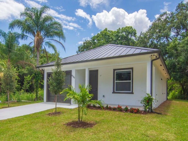1 of 37 - 8525 64th Avenue, Vero Beach, FL