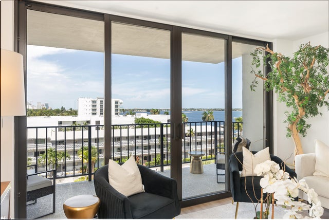 4 of 25 - 3800 Washington Road #610, West Palm Beach, FL