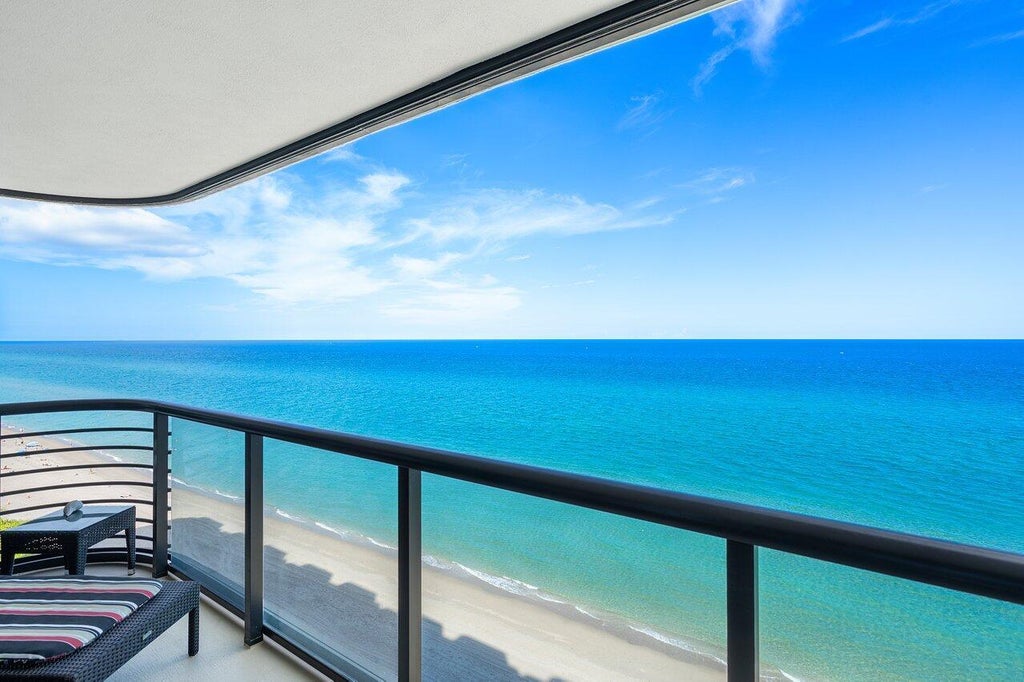 250 S Ocean Blvd #11c, Boca Raton