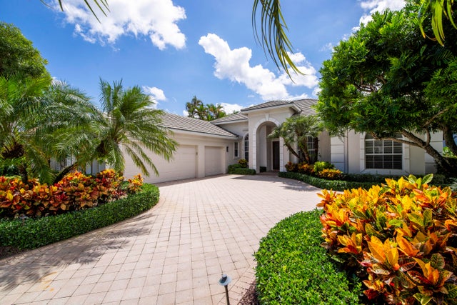 3 of 28 - 37 Bermuda Lake Drive, Palm Beach Gardens, FL