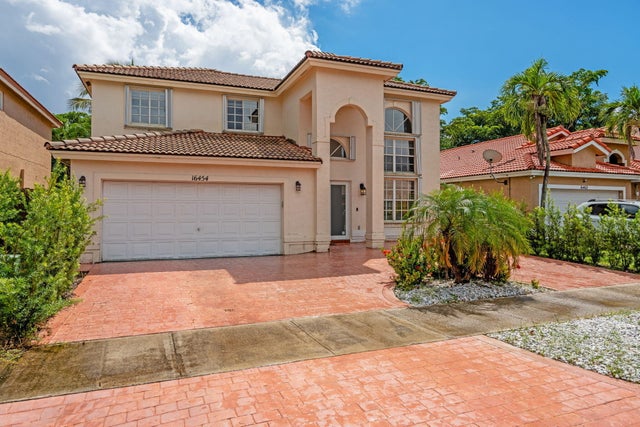 2 of 61 - 16454 Sw 103rd Lane, Miami, FL