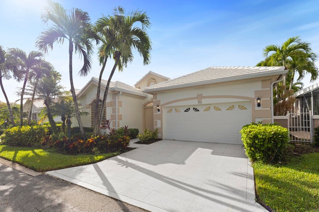 2 of 21 - 292 Canterbury Drive E, Palm Beach Gardens, FL