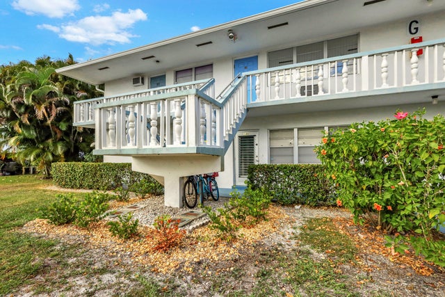 4 of 88 - 158 Norwich G, West Palm Beach, FL