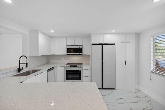 3 of 111 - 14375 Strathmore Lane #303, Delray Beach, FL