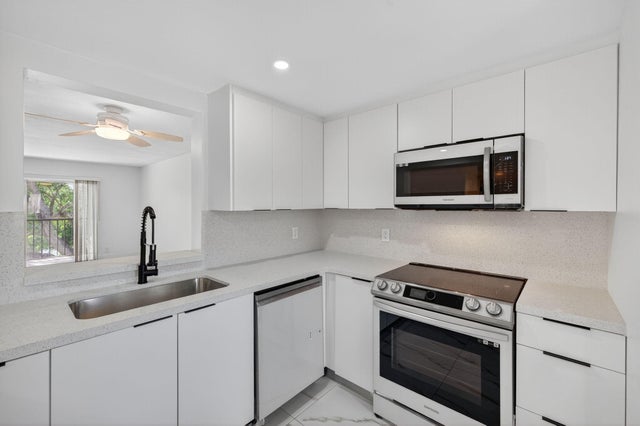 4 of 111 - 14375 Strathmore Lane #303, Delray Beach, FL