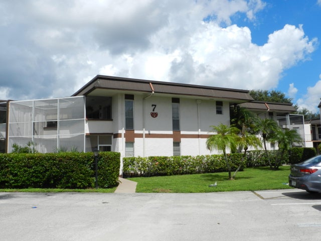 1 of 29 - 7 Greenway Village N #103, Royal Palm Beach, FL