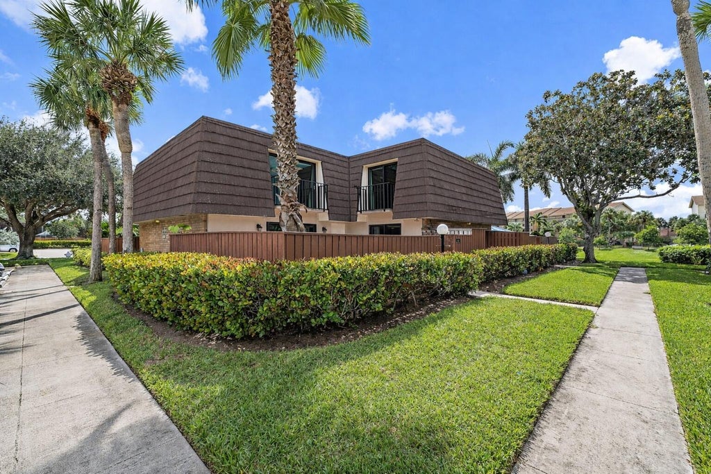 1514 15th Ct, Jupiter