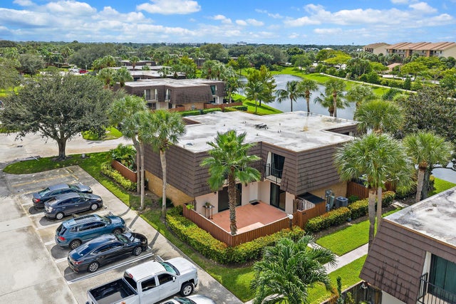 2 of 25 - 1514 15th Court, Jupiter, FL