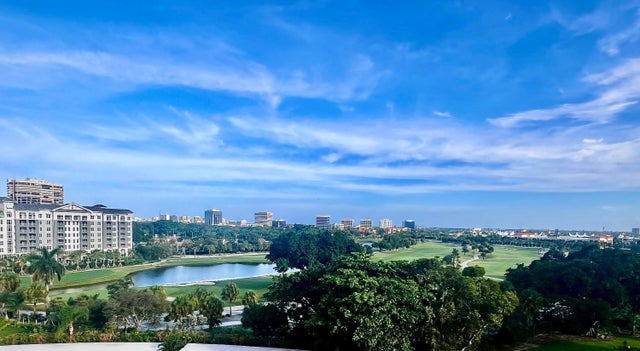 1 of 29 - 2425 Presidential Way #806, West Palm Beach, FL