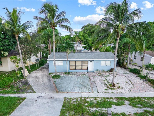 2 of 26 - 3925 Tuskegee Drive, Lake Worth, FL