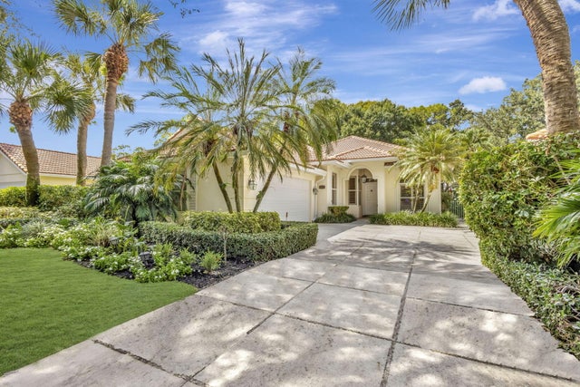 3 of 59 - 229 E Tall Oaks Circle, Palm Beach Gardens, FL