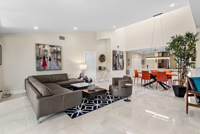 5 of 62 - 2 Eastgate Drive #b, Boynton Beach, FL