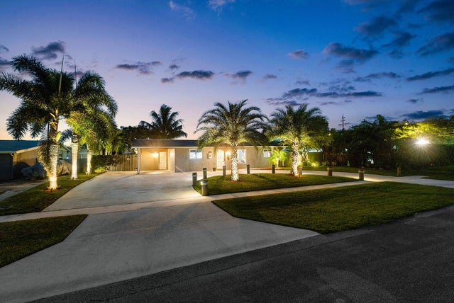 3 of 56 - 958 Scott Drive, West Palm Beach, FL