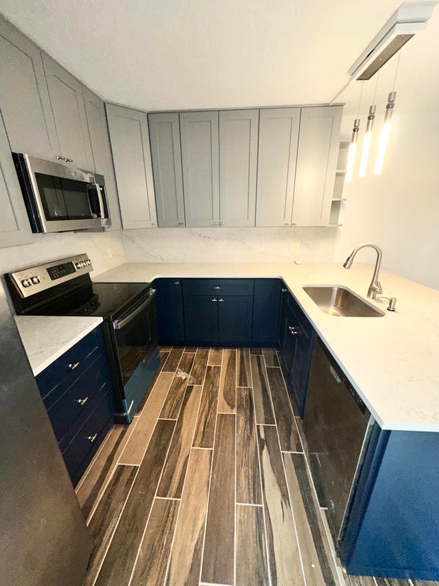 5 of 28 - 2324 23rd Court #55d, Jupiter, FL