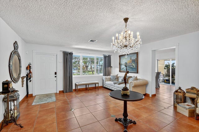 5 of 51 - 826 Snowden Drive, Lake Worth Beach, FL
