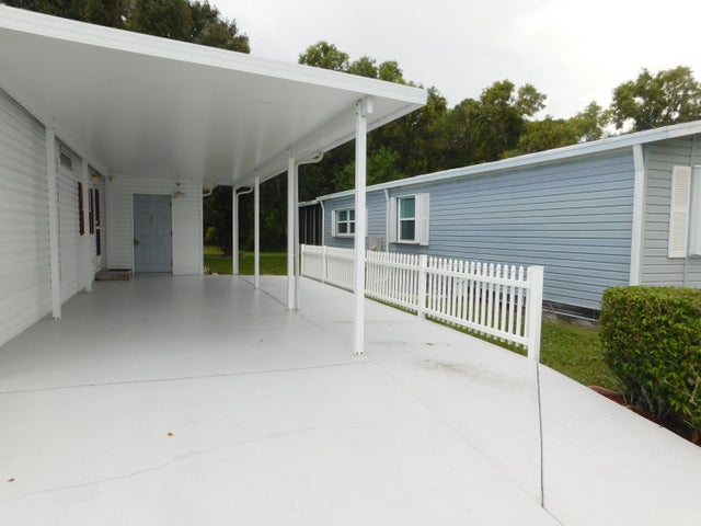 2 of 23 - 3311 Columbrina Circle, Port Saint Lucie, FL