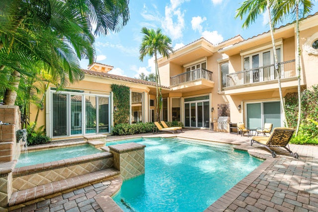 2 of 55 - 155 Remo Place, Palm Beach Gardens, FL