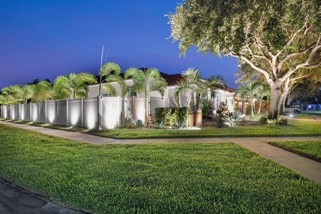 5 of 50 - 6405 Shadow Creek Village Circle, Lake Worth, FL