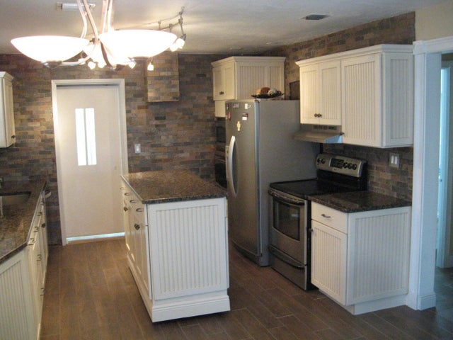 5 of 35 - 1023 Andrews Road, West Palm Beach, FL