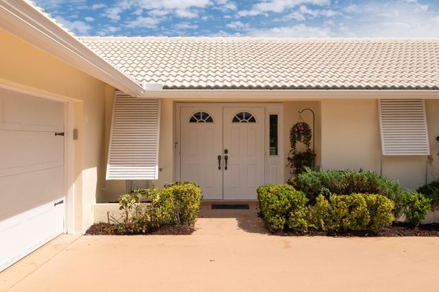 2 of 40 - 2811 Se Fairway W, Stuart, FL
