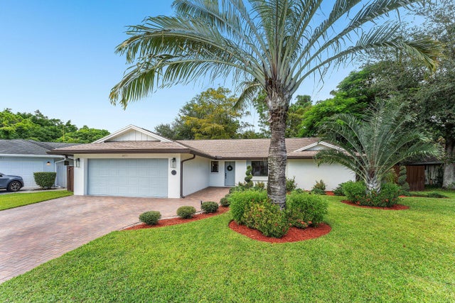 2 of 39 - 14271 Flora Lane, Wellington, FL