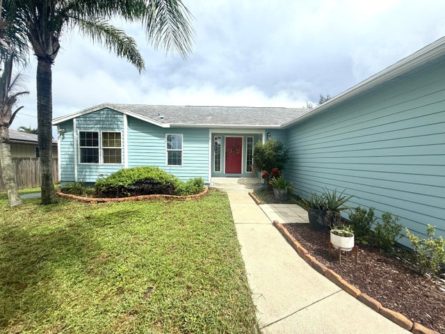 2 of 3 - 2509 Sw Cooper Lane, Port Saint Lucie, FL
