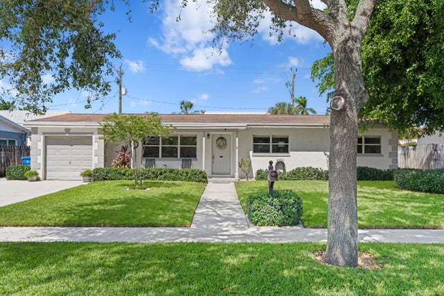 1 of 29 - 1409 W Ocean Avenue, Lantana, FL