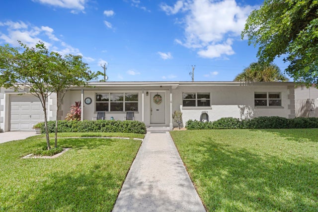 5 of 29 - 1409 W Ocean Avenue, Lantana, FL