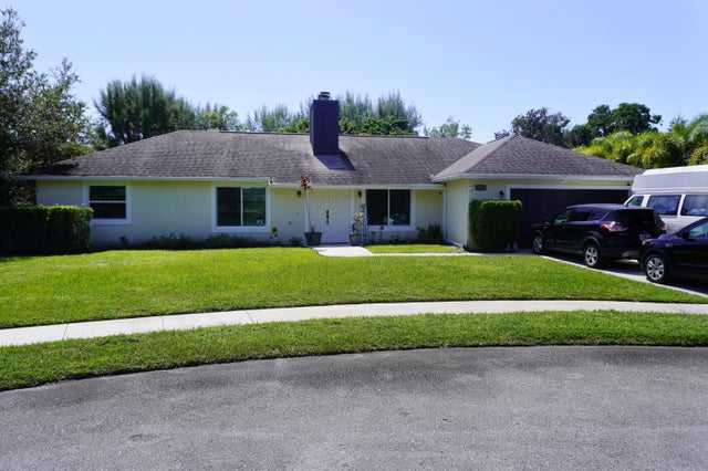 1 of 25 - 12102 Branding Iron Court, Wellington, FL