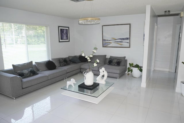 2 of 25 - 12102 Branding Iron Court, Wellington, FL