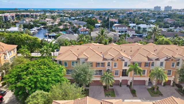 3 of 41 - 5660 Ne Trieste Way, Boca Raton, FL