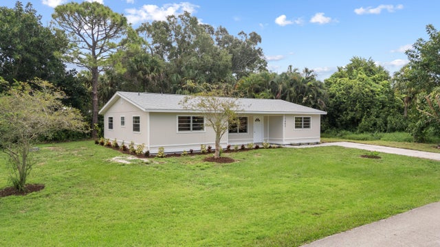 3 of 26 - 1502 Emerson Lane, Sebastian, FL