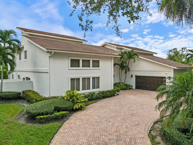 3 of 50 - 2801 Embassy Drive, West Palm Beach, FL