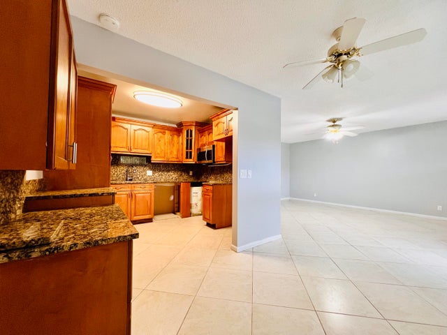 1 of 15 - 210 Somerset K, West Palm Beach, FL