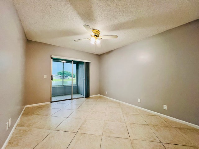 5 of 15 - 210 Somerset K, West Palm Beach, FL